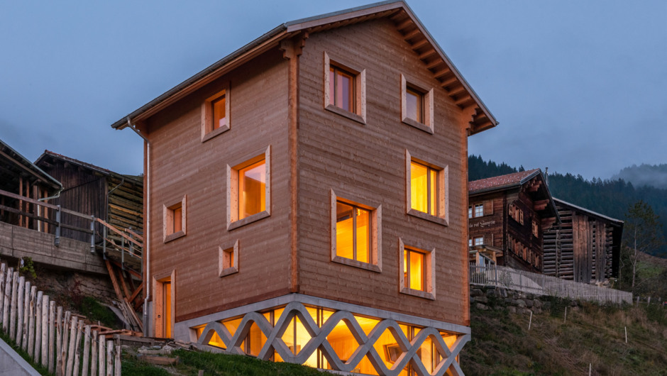Einfamilienhaus-Hoerler-Duvin-Aussen-Sohm-HolzBautechnik-03