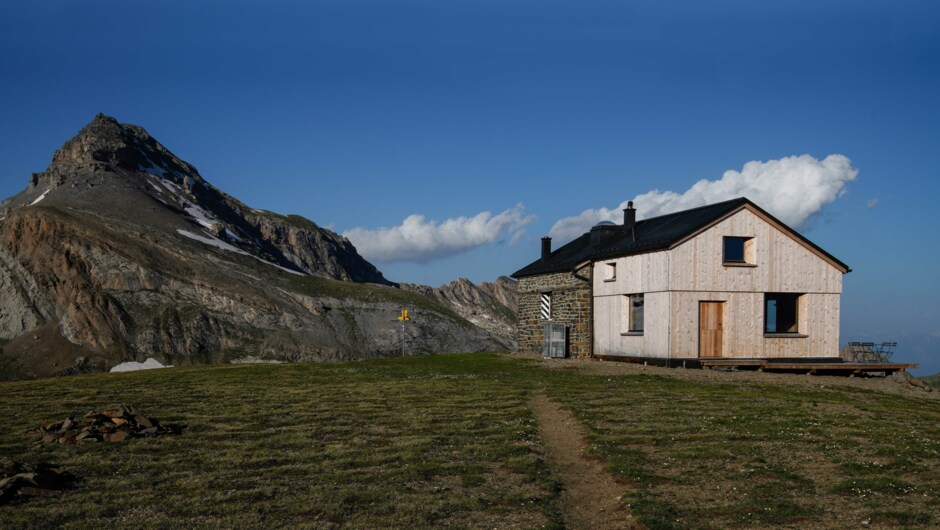 Bifertenhütte-Breil-Brigels-Aussen-Sohm-05